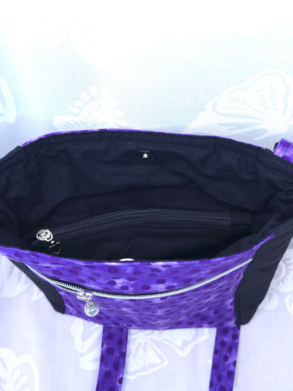 Crossbody m aftagelig håndsyet strop