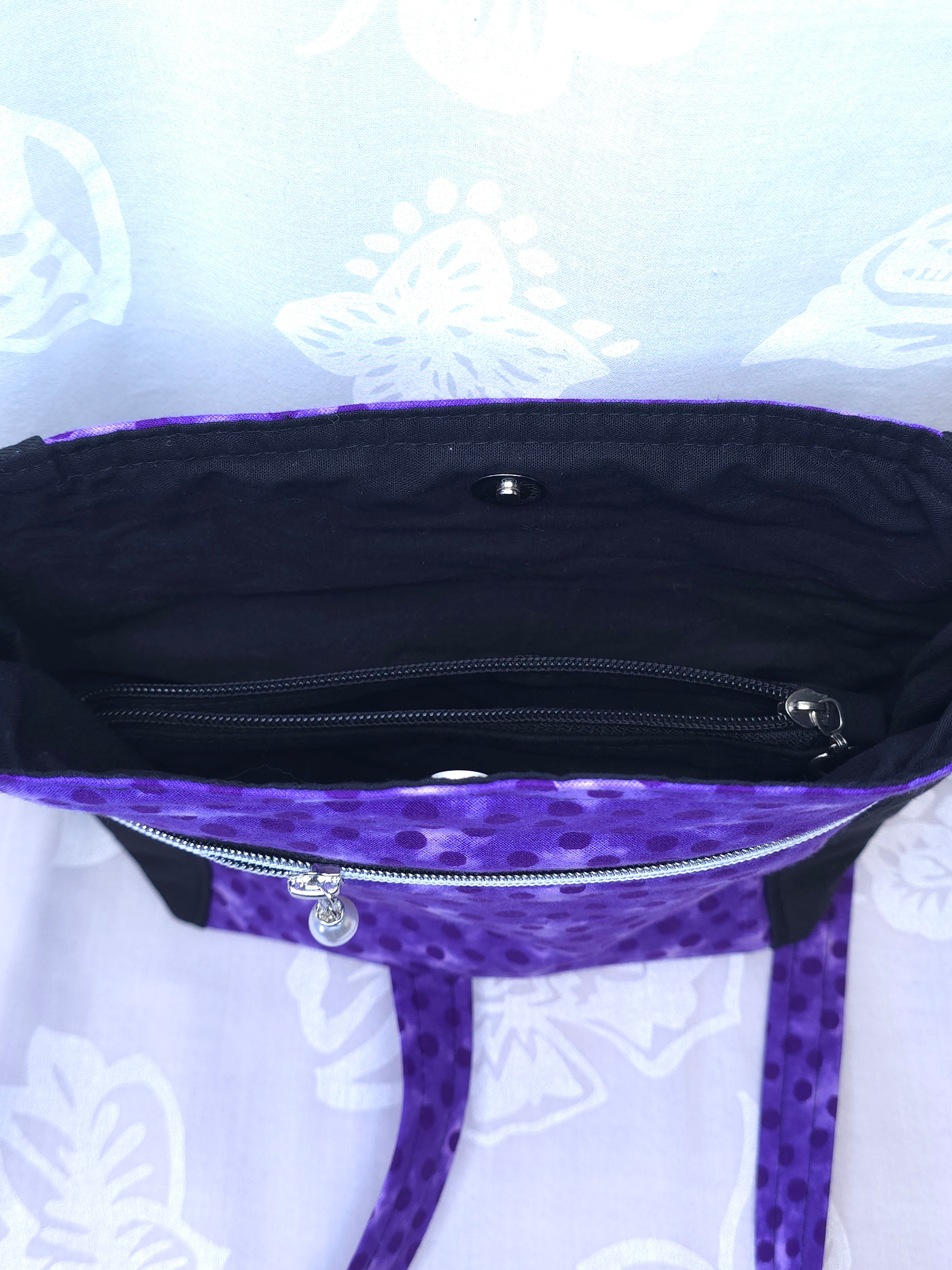 Crossbody m aftagelig håndsyet strop
