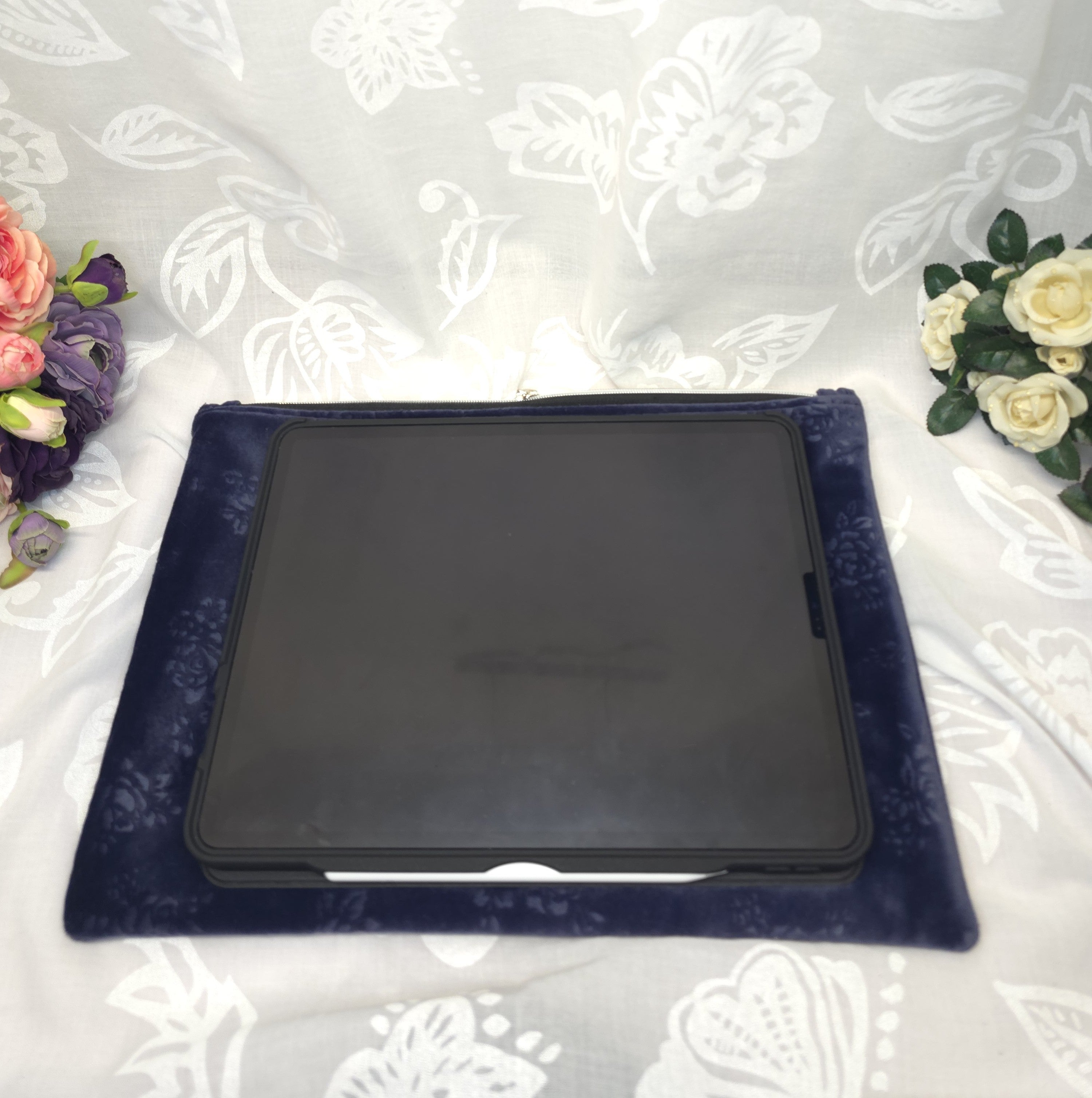 Tablet / laptop sleeve